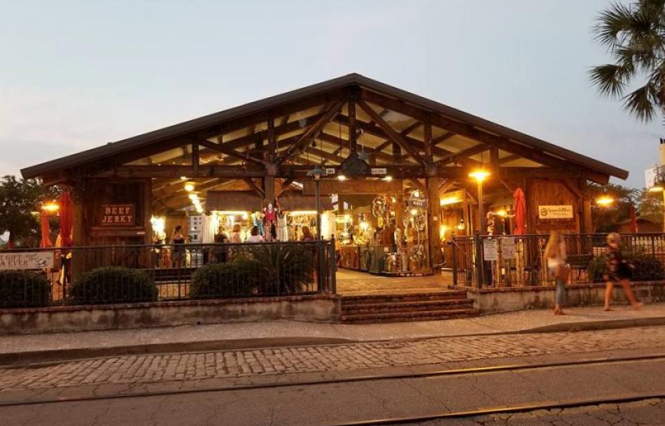 Riverstreet Marketplace An Open Air Shopping Experience